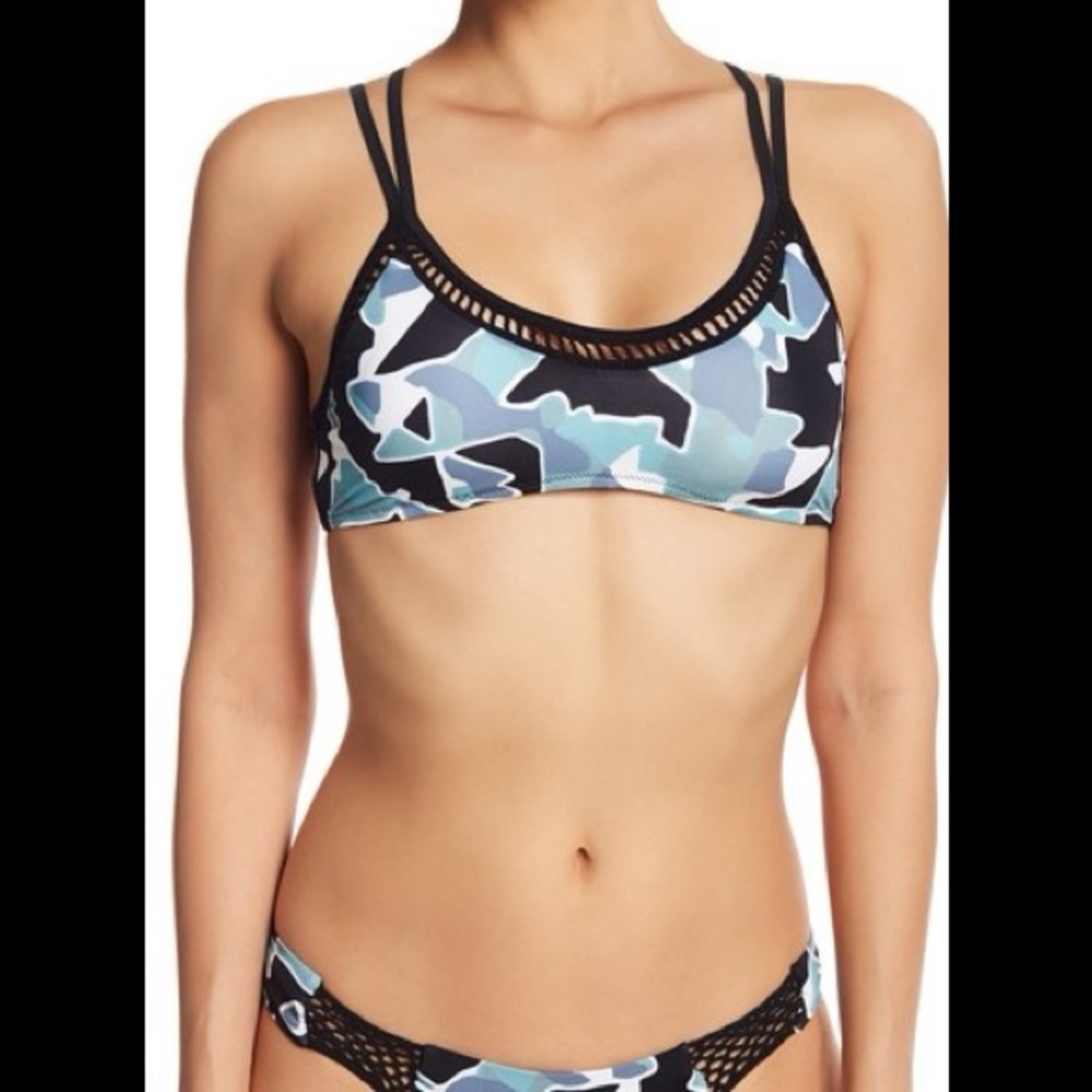 NWT Radio Fiji Crochet 2 Piece Bikini Medium